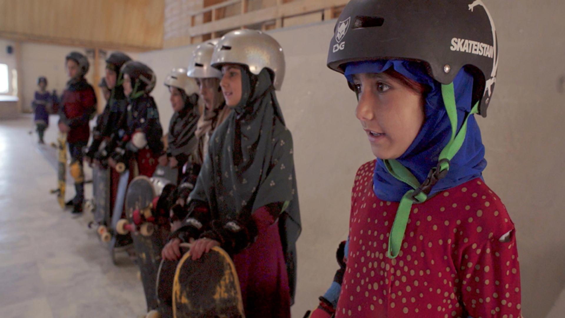 Mus Recommendation minus Learning to Skateboard in a Warzone (If You're a Girl) | LEARNING TO  SKATEBOARD IN A WARZONE (IF YOU'RE A GIRL) | Human Rights Film Festival  Berlin 2020